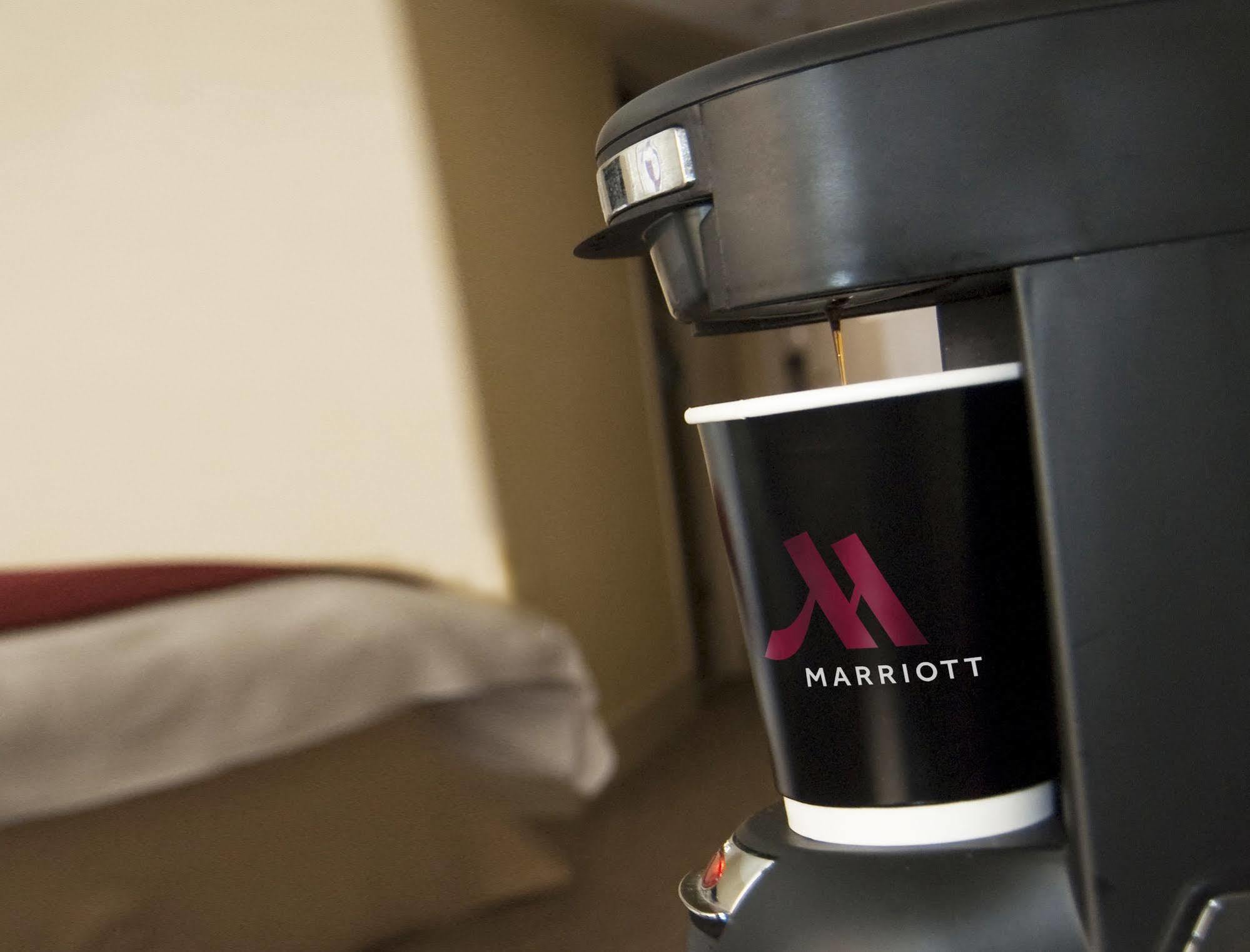 Trumbull Marriott Shelton Extérieur photo